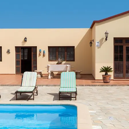 Casa La Fuentita Holiday home *