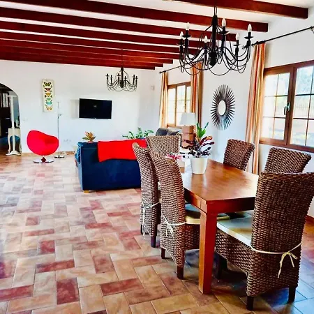 Casa La Fuentita 펜션
